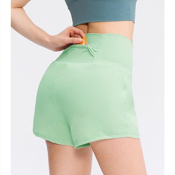 yoga fitness shorts fit high waist female bicycles running loose tennis sports woman with pocket wicking gym wear outfit
yoga fitness shorts fit high waist female bicycles running loose tennis sports woman with pocket wicking gym wear outfit