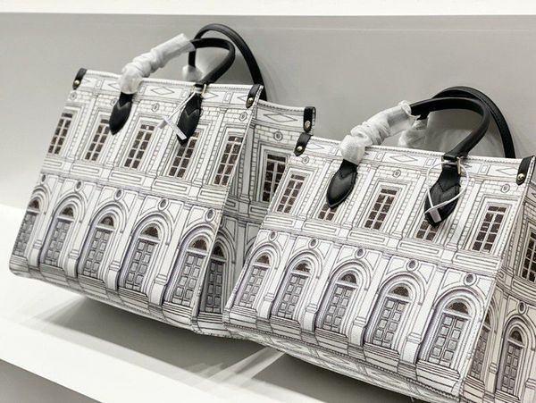 designer graffiti tote bags for women luxury handbag leather shoulder diagonal handbags 2021 shopping bag lcm
designer graffiti tote bags for women luxury handbag leather shoulder diagonal handbags 2021 shopping bag lcm