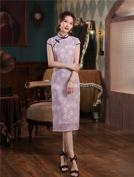 women elegant mandarin collar slim qipao chinese traditional dress high split mid-length cheongsam ethnic clothing, Red
women elegant mandarin collar slim qipao chinese traditional dress high split mid-length cheongsam ethnic clothing, Red