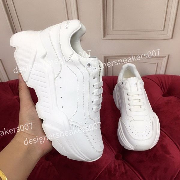 2021 womens men boots casual shoes luxury designer shoe fashion lace up 19fw capsule series color matching platform sneakers 35-41, Black
2021 womens men boots casual shoes luxury designer shoe fashion lace up 19fw capsule series color matching platform sneakers 35-41, Black