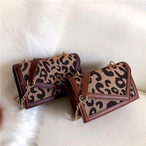 cross body pu leather women designer handbags 2021 girls shopper purse winter fashion casual korean style leopard print chain shoulder bags
cross body pu leather women designer handbags 2021 girls shopper purse winter fashion casual korean style leopard print chain shoulder bags