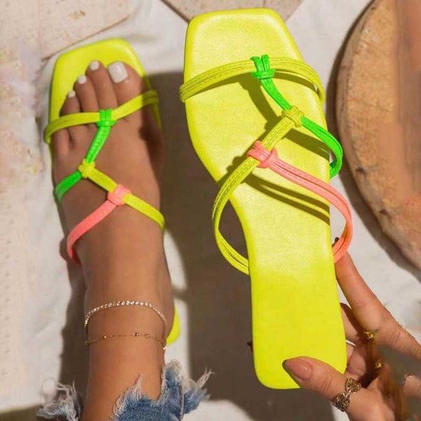 concise design flat slippers special band home outside slides women summer anti-slippery solid shoes, Black
concise design flat slippers special band home outside slides women summer anti-slippery solid shoes, Black