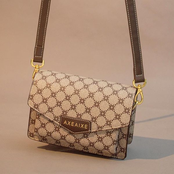 shoulder bags genuine leather women flaps 2021 fashion classical plaid crossbody bag ladies fashionel purses and handbags grand sac femme
shoulder bags genuine leather women flaps 2021 fashion classical plaid crossbody bag ladies fashionel purses and handbags grand sac femme