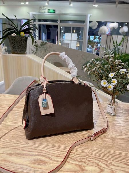 handbag montaigne bag tote embossed single shoulder backpack designer bags woman womens luxury handbags women purses
handbag montaigne bag tote embossed single shoulder backpack designer bags woman womens luxury handbags women purses