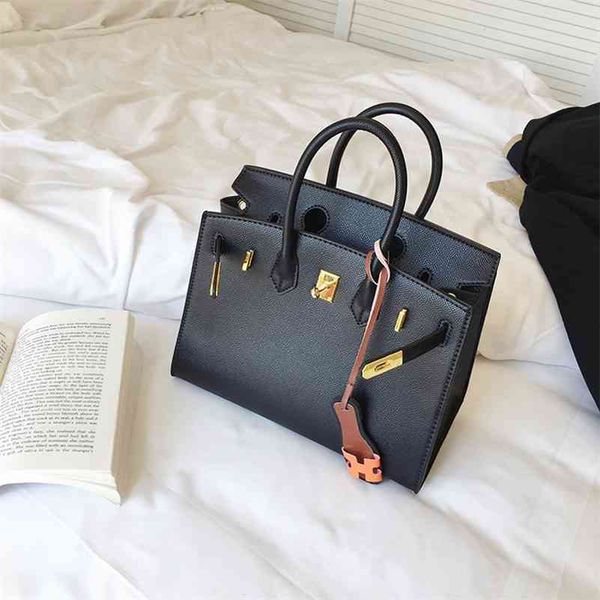 outlet herme palmprint advanced sense mini milkshake white fashion autumn and winter atmosphere portable one shoul wan
outlet herme palmprint advanced sense mini milkshake white fashion autumn and winter atmosphere portable one shoul wan