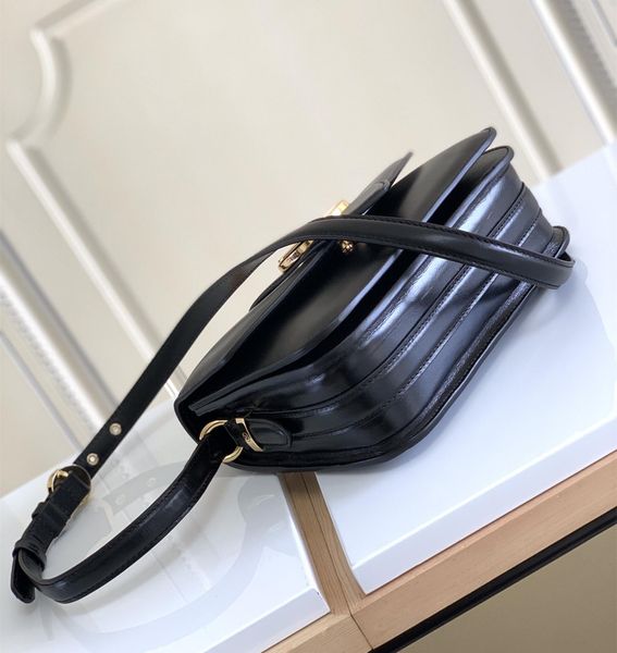 a+++++ quality designers handbags cross body pouch flap bag leather lady messenger bags for women fashion satchel shoulder handbag
a+++++ quality designers handbags cross body pouch flap bag leather lady messenger bags for women fashion satchel shoulder handbag