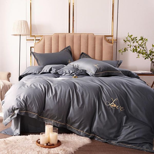 bedding sets four-piece brushed cotton embroidery bedspreads for bed linen and covers solid color soft comfortable
bedding sets four-piece brushed cotton embroidery bedspreads for bed linen and covers solid color soft comfortable