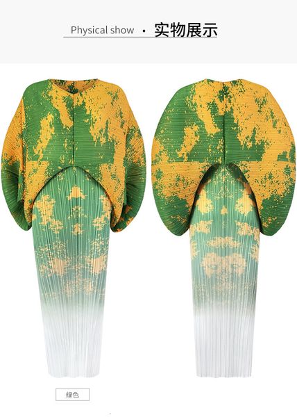 dress miyake fold v-neck fashion print bat sleeve, Black;gray
dress miyake fold v-neck fashion print bat sleeve, Black;gray