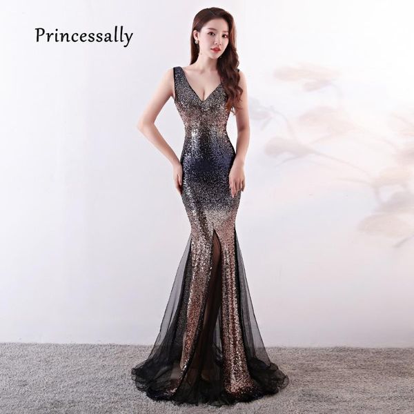 party dresses sequin reflective dress mermaid elegant long v neck color fade beautiful formal prom evening gown for women gifts 2021, White;black
party dresses sequin reflective dress mermaid elegant long v neck color fade beautiful formal prom evening gown for women gifts 2021, White;black