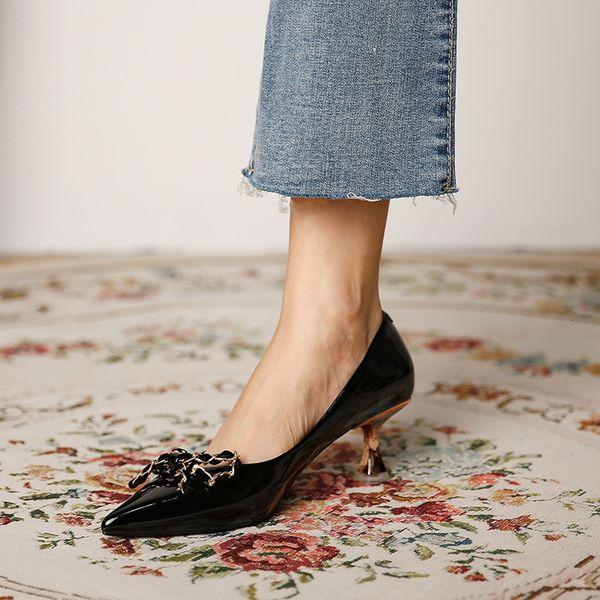 heels sandals 317-27 bowknot high women's thin heel shallow mouth pointed early spring french black single shoes 7cm 5sq3
heels sandals 317-27 bowknot high women's thin heel shallow mouth pointed early spring french black single shoes 7cm 5sq3