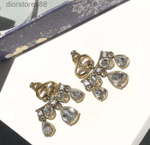 ring dijia / cd horse eye rhinestone earrings 925 silver needle d family tassel jewelry high version
ring dijia / cd horse eye rhinestone earrings 925 silver needle d family tassel jewelry high version