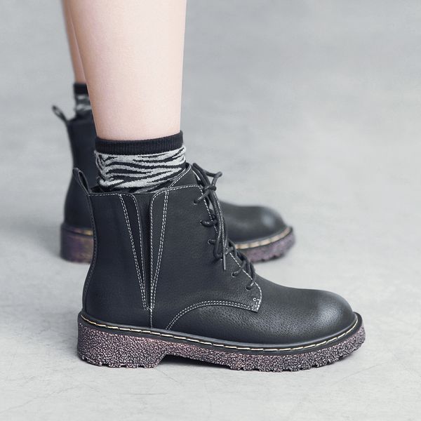 british lace up flat bottomed single children's short new autumn and winter martin boots, Black
british lace up flat bottomed single children's short new autumn and winter martin boots, Black