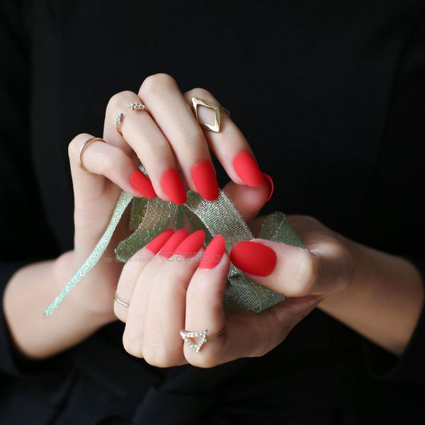 new matte false nails short round head pointed red fake nail full cover pure colour candy 24pcs full sets beautiful sexy, Red;gold
new matte false nails short round head pointed red fake nail full cover pure colour candy 24pcs full sets beautiful sexy, Red;gold