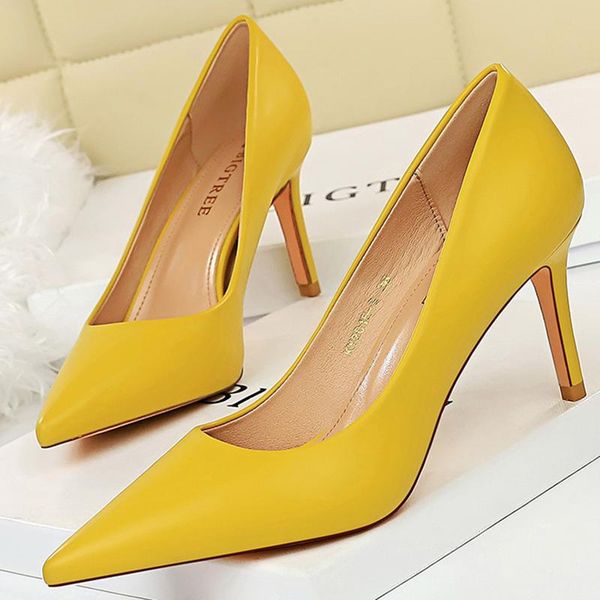 dress shoes 2021 fashion women 7.5cm high heels party pumps lady low stiletto pointed leather office trend yellow female, Black
dress shoes 2021 fashion women 7.5cm high heels party pumps lady low stiletto pointed leather office trend yellow female, Black