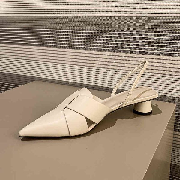 80% off store online pointed toe leather elegant woman slippers mid heel solid colour shallow 2021 new summer luxury designer ladies sandals, Black
80% off store online pointed toe leather elegant woman slippers mid heel solid colour shallow 2021 new summer luxury designer ladies sandals, Black