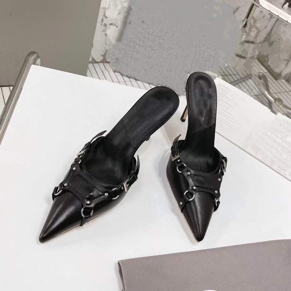 classic cowhide fashion sandals designer summer sliders platform heels beautiful womens shoes women elegant wedding shoe 35-42 with box, Black
classic cowhide fashion sandals designer summer sliders platform heels beautiful womens shoes women elegant wedding shoe 35-42 with box, Black