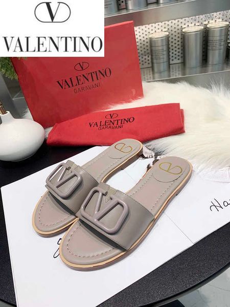 designer luxury shoes brand women casual slides handmade walking tennis thongs sandals slippers mules kz55, Black;white
designer luxury shoes brand women casual slides handmade walking tennis thongs sandals slippers mules kz55, Black;white