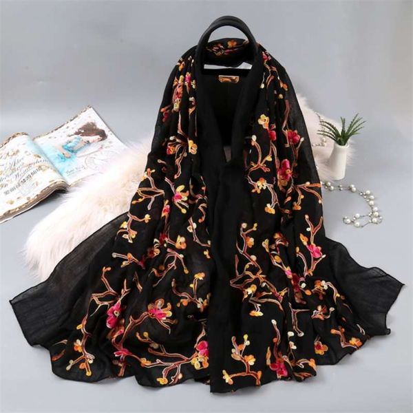 cotton embroidered women scarf muslim hijab embroidery beautiful decorate lady warm shawl outdoor beach air conditioning towel 210928, Blue;gray
cotton embroidered women scarf muslim hijab embroidery beautiful decorate lady warm shawl outdoor beach air conditioning towel 210928, Blue;gray
