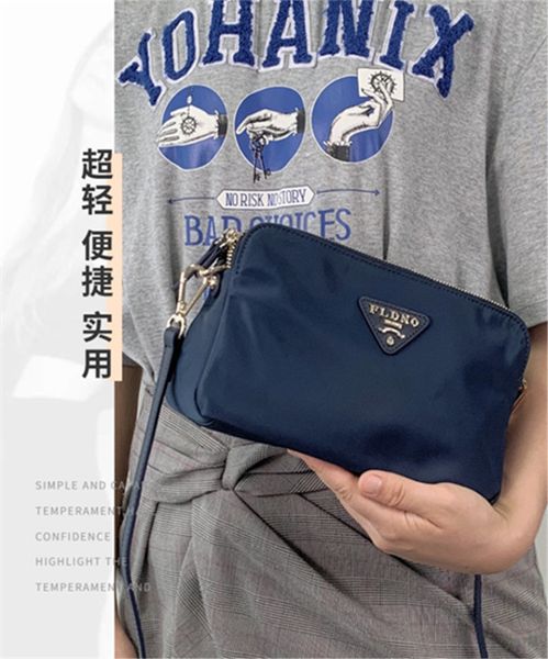 13designer ladies bag fashion net red diagonal one-shoulder shopping
13designer ladies bag fashion net red diagonal one-shoulder shopping