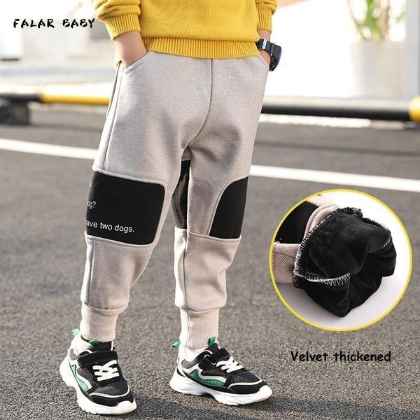 boy's autumn/winter velvet thickened sports pants children's fashion patch letter print inside warm trousers, Blue
boy's autumn/winter velvet thickened sports pants children's fashion patch letter print inside warm trousers, Blue
