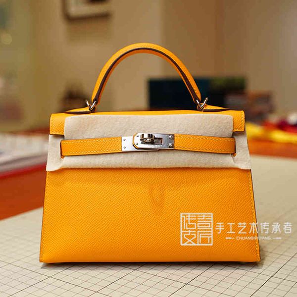 designer handbags 2021 bag mini kellys 2nd generation epsom leather sun yellow 19cm silver buckle single shoulder messenger bag bb
designer handbags 2021 bag mini kellys 2nd generation epsom leather sun yellow 19cm silver buckle single shoulder messenger bag bb