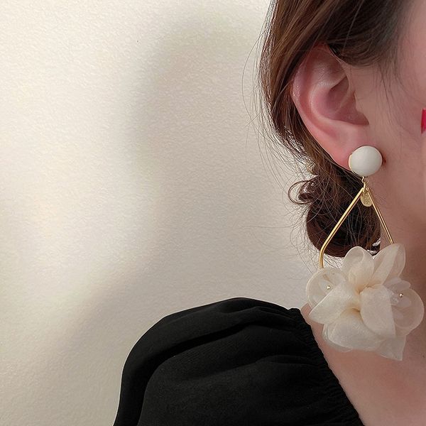 925 silver needle crystal cloth flower letter earrings fashion forest temperament earrings fairy personality fashion earrings, Golden;silver
925 silver needle crystal cloth flower letter earrings fashion forest temperament earrings fairy personality fashion earrings, Golden;silver