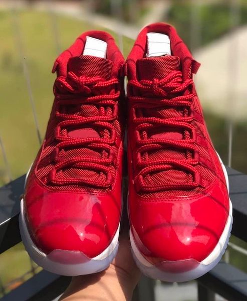 11s 45 real carbon fiber gym red midnight navy men basketball shoes jams 45 athletic sport sneakers 1b47q
11s 45 real carbon fiber gym red midnight navy men basketball shoes jams 45 athletic sport sneakers 1b47q