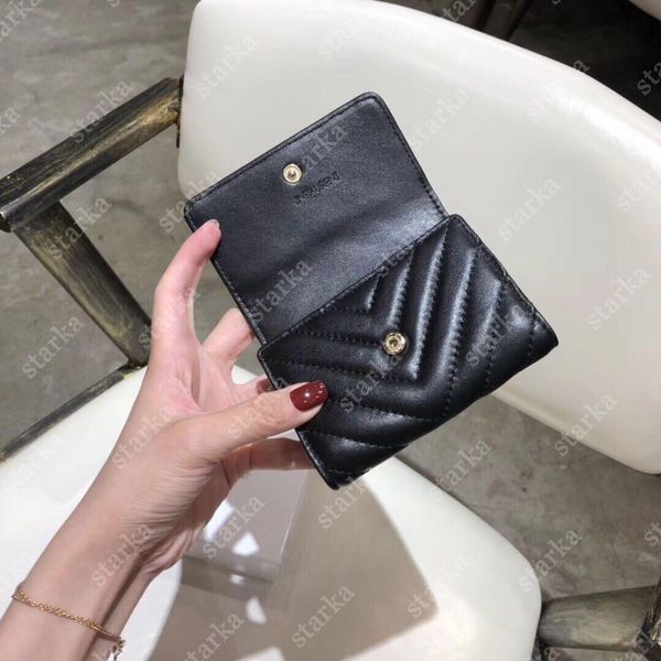 2023 design wallets clip wallet coin purse double hasp wallet fold card holder passport holder0 women key pouch with box, Red;black
2023 design wallets clip wallet coin purse double hasp wallet fold card holder passport holder0 women key pouch with box, Red;black