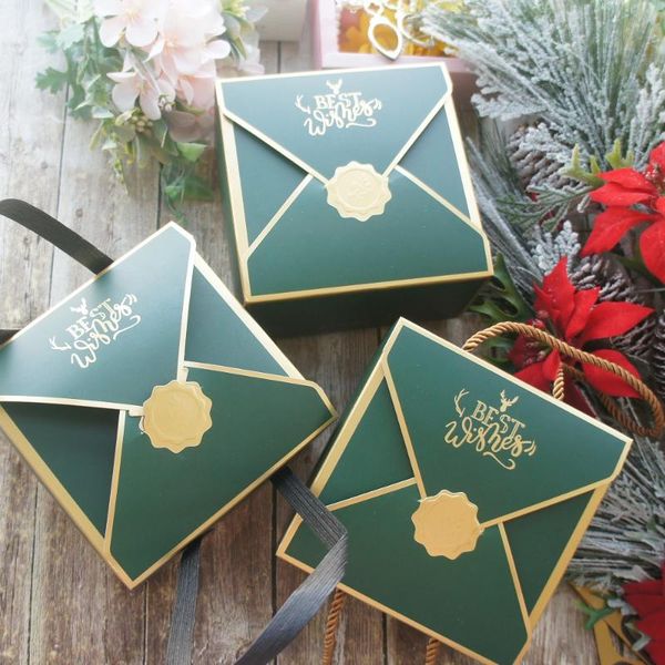 gift wrap 14.5*14.5*8cm 10pcs christmas green wish envelop gold stamp paper box candy cookie chocolate macaroon packaging
gift wrap 14.5*14.5*8cm 10pcs christmas green wish envelop gold stamp paper box candy cookie chocolate macaroon packaging