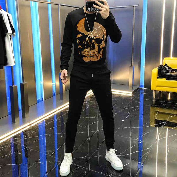 men's tracksuits winter fall, exaggerated diamond, skull, thin male pants, classical training sets. myg0, Gray
men's tracksuits winter fall, exaggerated diamond, skull, thin male pants, classical training sets. myg0, Gray