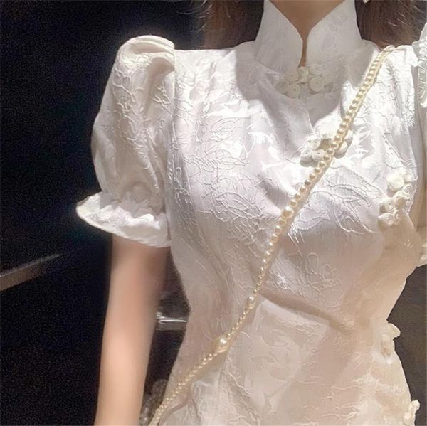 ethnic clothing 2021 chinese style summer traditional cheongsam dress temperament tight short disc button stand collar split skirt, Red
ethnic clothing 2021 chinese style summer traditional cheongsam dress temperament tight short disc button stand collar split skirt, Red