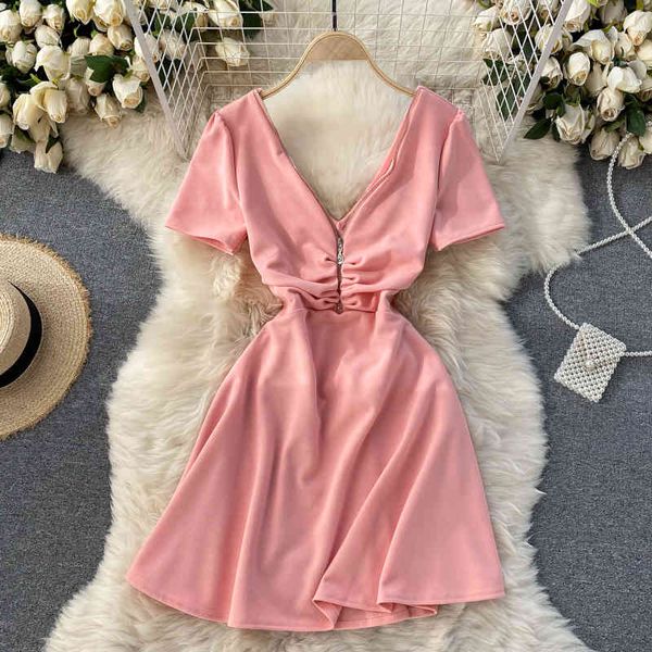 dresses women backless chic zpper v neck short sleeve a-line es summer korean fashion streetwear, Black;gray
dresses women backless chic zpper v neck short sleeve a-line es summer korean fashion streetwear, Black;gray