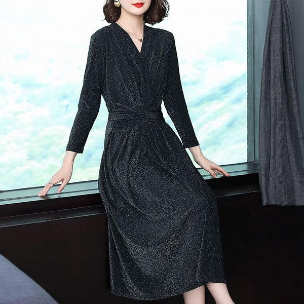 casual dresses 2021 autumn pattern european self-cultivation thin temperament waist long fund black rendering dress, Black;gray
casual dresses 2021 autumn pattern european self-cultivation thin temperament waist long fund black rendering dress, Black;gray