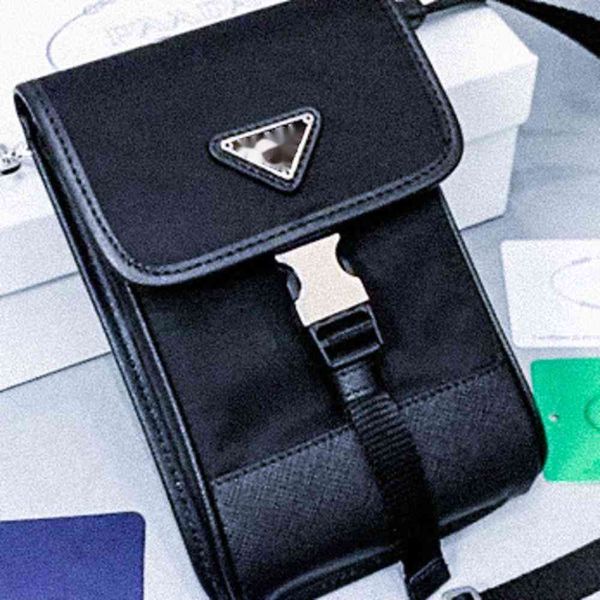 designer akend nylon mobile phone messenger fashion single shoulder cross pocket for men and wome zhouzhoubao123 telfar bags
designer akend nylon mobile phone messenger fashion single shoulder cross pocket for men and wome zhouzhoubao123 telfar bags