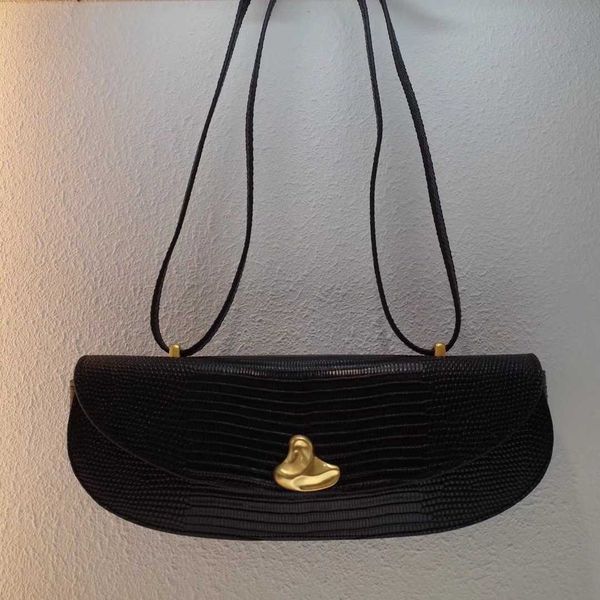 summer lizard pattern underarm french club bag single shoulder slanting niche women's bag
summer lizard pattern underarm french club bag single shoulder slanting niche women's bag