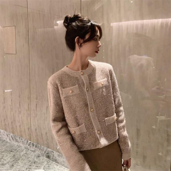 women's jackets knitted cardigan jacket short sweater mixed-colored plush round collar double pocket, Black;brown
women's jackets knitted cardigan jacket short sweater mixed-colored plush round collar double pocket, Black;brown