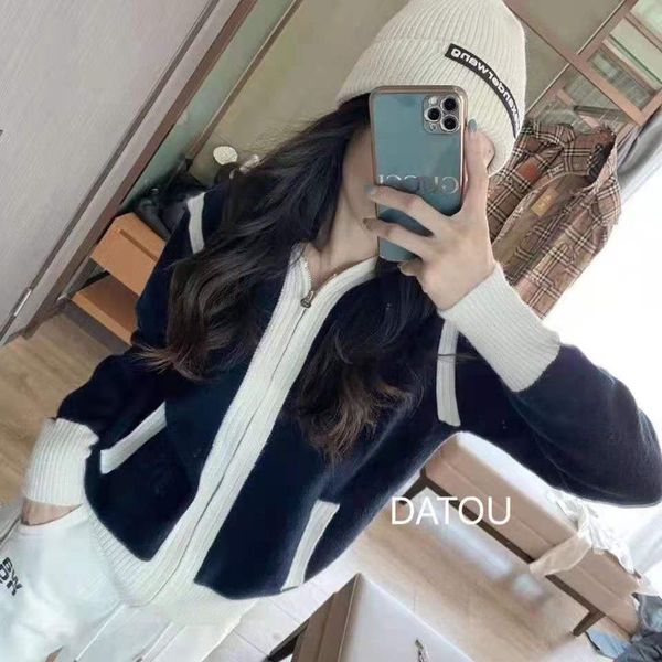patchwork color stripe long sleeve knitting 2020 autumn and winter sweater temperament slim round collar female tide, White;black
patchwork color stripe long sleeve knitting 2020 autumn and winter sweater temperament slim round collar female tide, White;black
