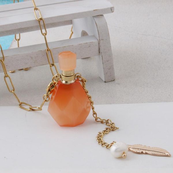 chokers stainless steel necklace perfume bottle pendant woman pink crystal stone jewelry, Golden;silver
chokers stainless steel necklace perfume bottle pendant woman pink crystal stone jewelry, Golden;silver