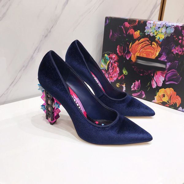 2021 good quality fashion women luxurys designers shoes designer sandals womens luxury high heels sandal dress shoess with box size 35-41 -c, Black
2021 good quality fashion women luxurys designers shoes designer sandals womens luxury high heels sandal dress shoess with box size 35-41 -c, Black