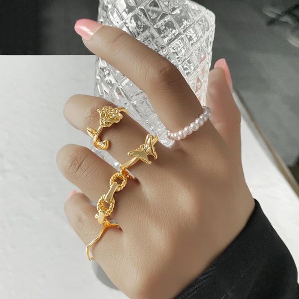 cluster rings 5pcs/set pearl butterfly for women golden metal joint ring set hollow chain open girls jewelry female, Golden;silver
cluster rings 5pcs/set pearl butterfly for women golden metal joint ring set hollow chain open girls jewelry female, Golden;silver