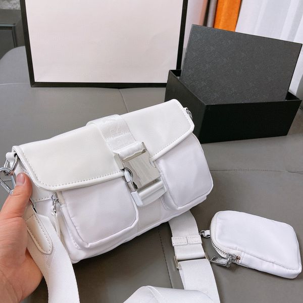 wallet crossbody handbag designer mini p family bags nylon messenger waterproof three in one single shoulder zhouzhoubao123 woman bucket bag, Black
wallet crossbody handbag designer mini p family bags nylon messenger waterproof three in one single shoulder zhouzhoubao123 woman bucket bag, Black
