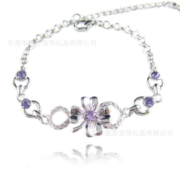 dongguan shengyi jewelry korean lucky clover inlaid diamond bracelet electroplating white steel manufacturer, Black
dongguan shengyi jewelry korean lucky clover inlaid diamond bracelet electroplating white steel manufacturer, Black