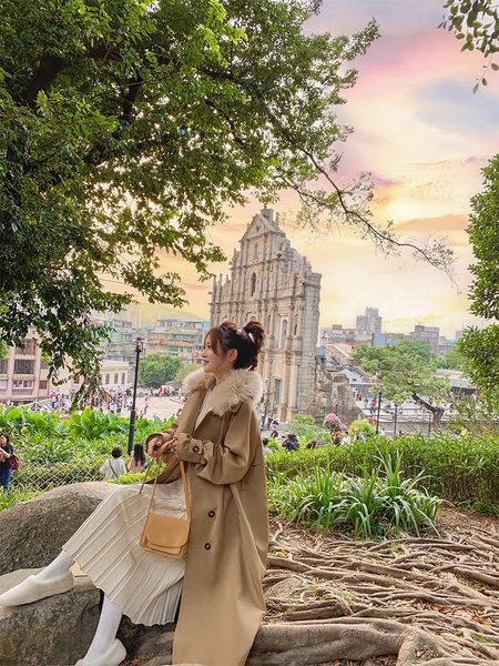 women's wool & blends khaki windbreaker jacket female autumn and winter long section fur collar loose knee coat, Black
women's wool & blends khaki windbreaker jacket female autumn and winter long section fur collar loose knee coat, Black
