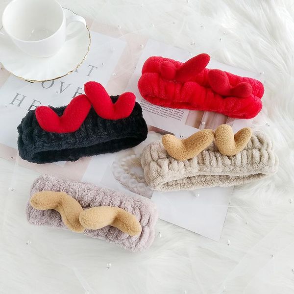 hair clips & barrettes korean fashion plush christmas moose antlers band wide side headband women makeup face wash wholesale, Golden;silver
hair clips & barrettes korean fashion plush christmas moose antlers band wide side headband women makeup face wash wholesale, Golden;silver