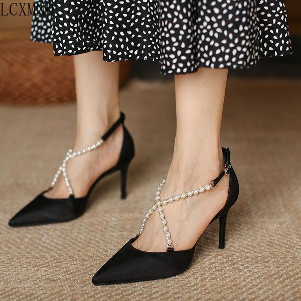 dress shoes women's sandal 2021 pearl one-line buckled with pointed toe satin stiletto heels size 33-40, Black
dress shoes women's sandal 2021 pearl one-line buckled with pointed toe satin stiletto heels size 33-40, Black