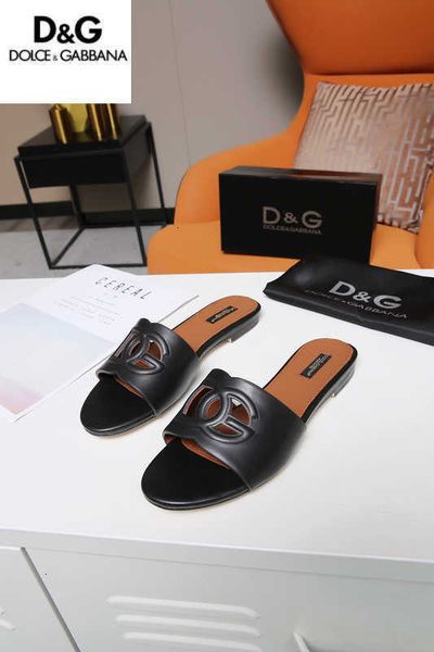 thongs designer luxury shoes brand women mules casual handmade walking slides tennis sandals slippers 7obs, Black;white
thongs designer luxury shoes brand women mules casual handmade walking slides tennis sandals slippers 7obs, Black;white