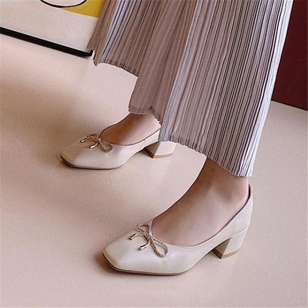 dress shoes pxelena elegant luxury full genuine leather women 2021 autumn square toe block med heels pumps lady butterfly-knot, Black
dress shoes pxelena elegant luxury full genuine leather women 2021 autumn square toe block med heels pumps lady butterfly-knot, Black