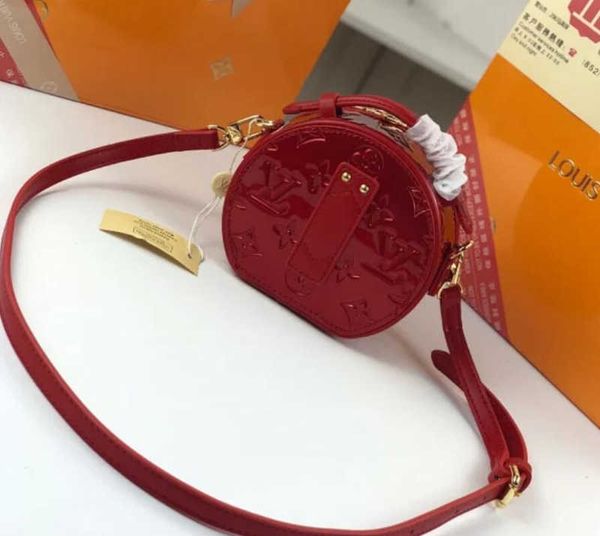 iconic brand shoulder designer luxury totes m44699 m68276 mini cross boite chapeau handles handbag bags women's bag body handbags bag c
iconic brand shoulder designer luxury totes m44699 m68276 mini cross boite chapeau handles handbag bags women's bag body handbags bag c