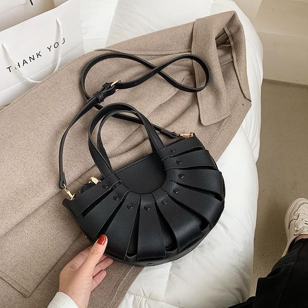 evening bags d&t 2021 arrival fashion shoulder bag women handle pure solid hollow lady style trend casual pu material elegant half moon
evening bags d&t 2021 arrival fashion shoulder bag women handle pure solid hollow lady style trend casual pu material elegant half moon