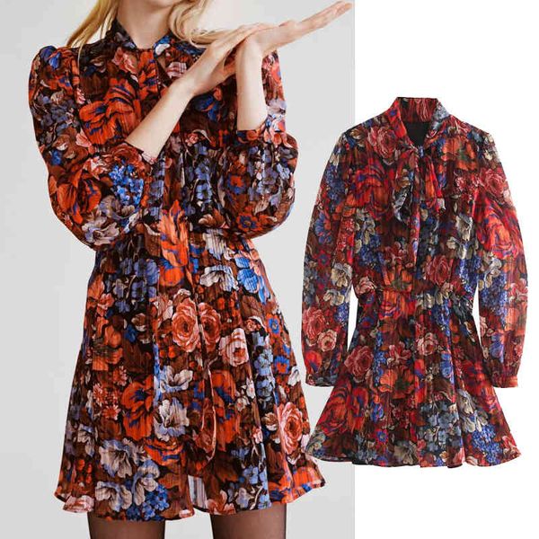 casual dresses women silver wire thread floral print mini dress turn-down collar long sleeve slim waist chic ofhl, Black;gray
casual dresses women silver wire thread floral print mini dress turn-down collar long sleeve slim waist chic ofhl, Black;gray